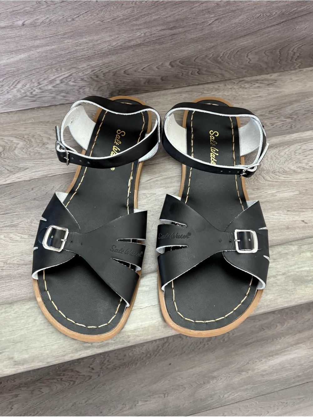 Salt Water Classic Sandals in Black, Size 8 - Picture 3 of 5